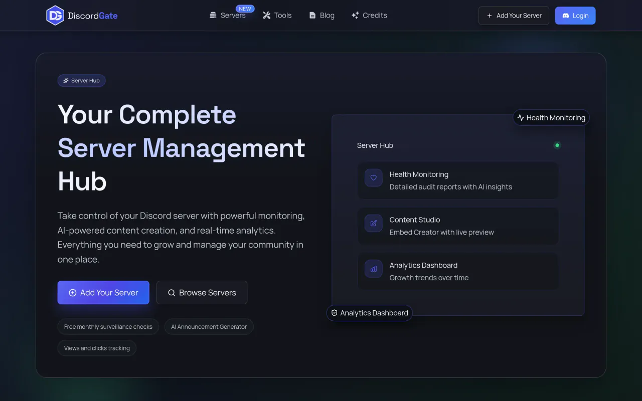La page du Server Hub : « Your Complete Server Management Hub », avec la surveillance de santé, le studio de contenu et le tableau de statistiques.